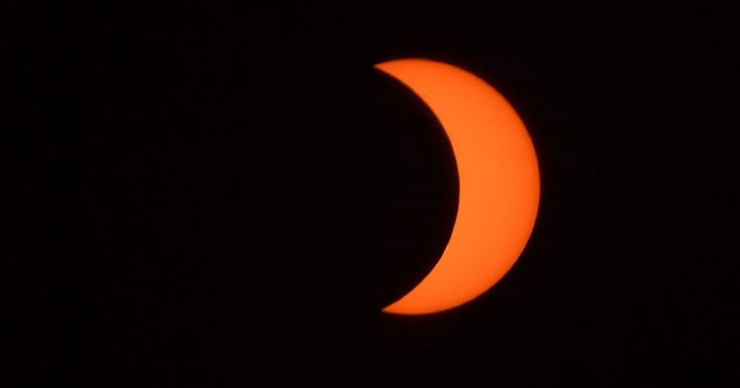 Furor en EE.UU. por el primer eclipse solar total