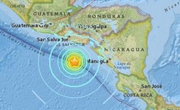 CENTRO AMERICA; POR AIRE, TIERRA Y MAR, FUE SACUDIDA